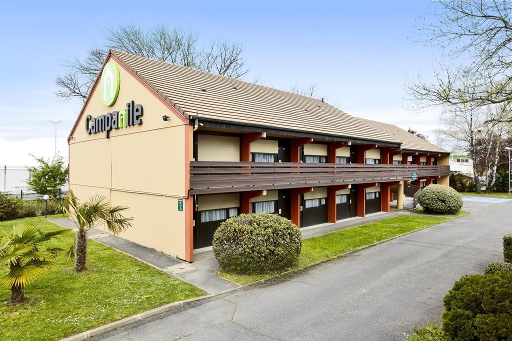 Campanile Pau Est-Bizanos Hotel Bagian luar foto